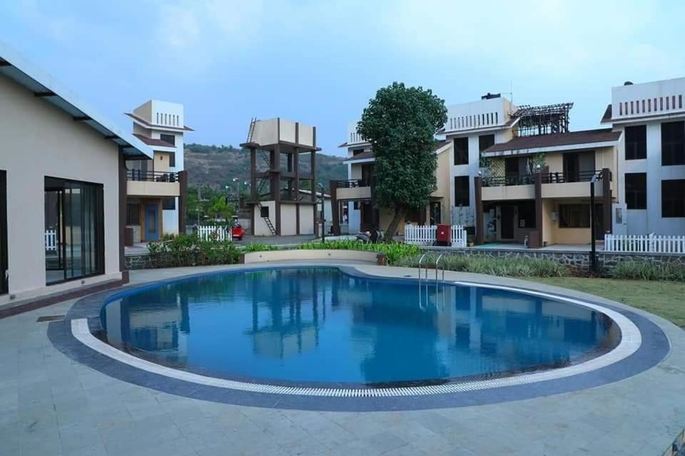 Akshaya Villa Lonavala Bagian luar foto