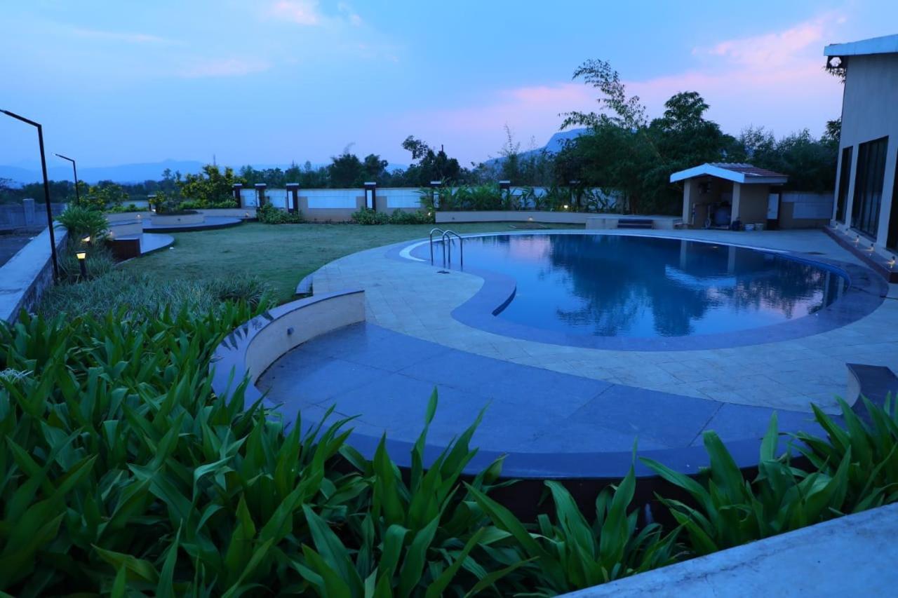 Akshaya Villa Lonavala Bagian luar foto